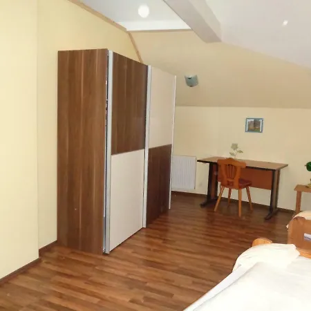 Himmelreich Πανσιόν Ternitz